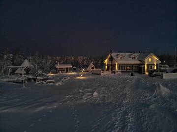 Фото номера Улучшенная вилла Виллы Miekojärvi Resort г. Пелло 7