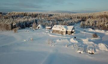 Фото номера Улучшенная вилла Виллы Miekojärvi Resort г. Пелло 99